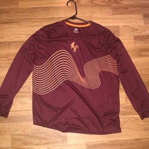 🎉🎉5 for $20🎉🎉 big boys athletic shirt